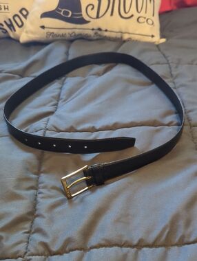 Authentic Yves Saint Laurent Skinny Black Leather Belt